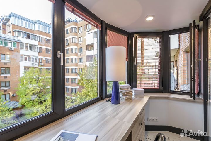 Окна и балконы