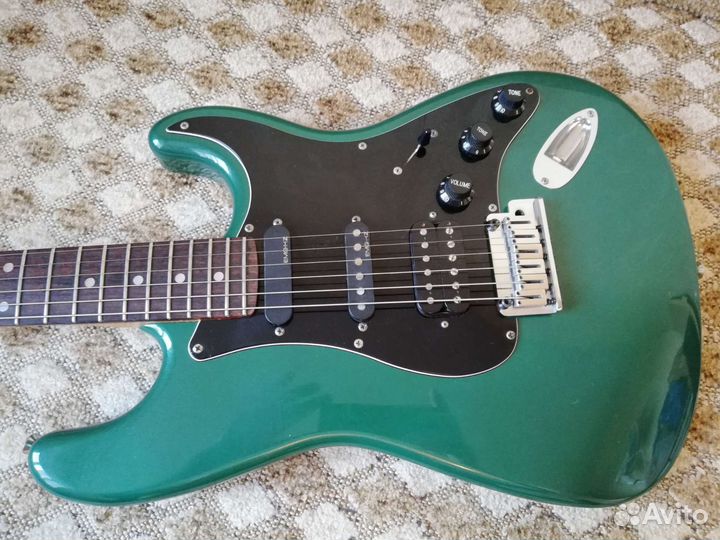 Страт fender squier standard