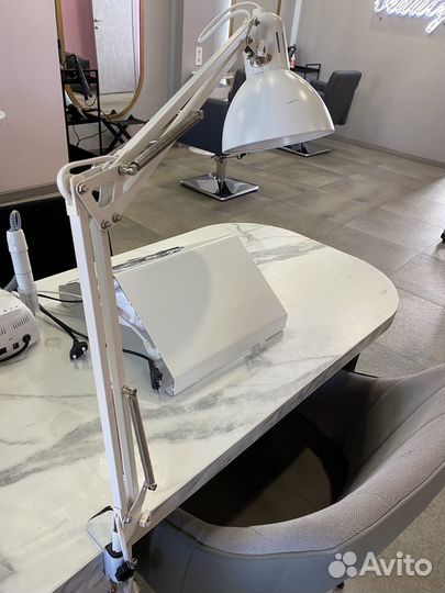 Лампа настольная