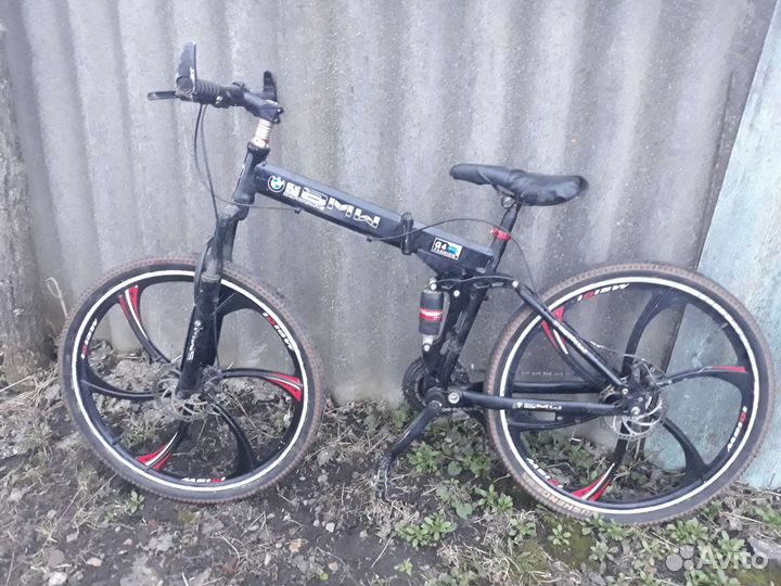 Велосипед на литых дисках bmw