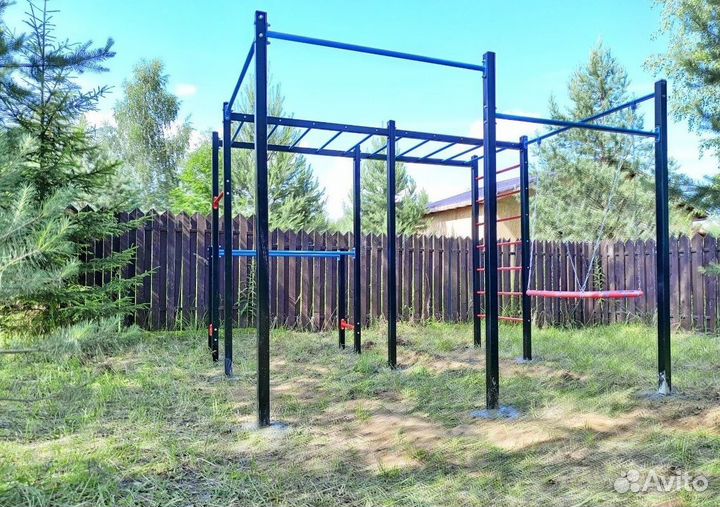 Спортивная площадка воркаут комплекс
