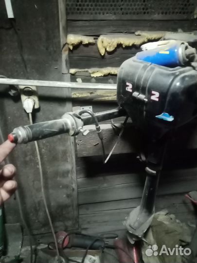 Лодочный мотор