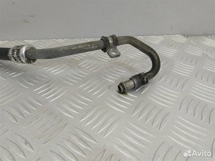 Трубка кондиционера Volkswagen Touareg 7P0422893N