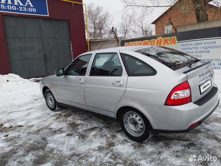 LADA Priora 1.6 МТ, 2014, 100 000 км