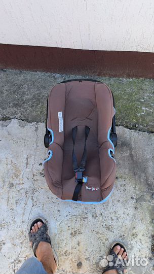 Автокресло для новорожденных