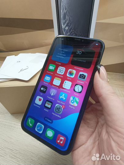 iPhone Xr, 64 ГБ