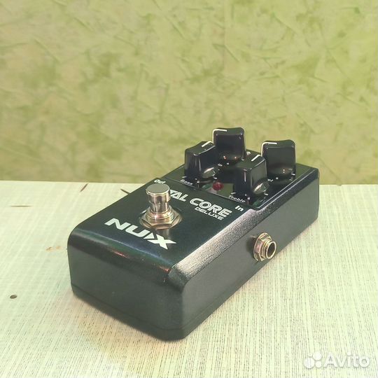 Гитарная педаль Distortion NUX Metal Core Deluxe