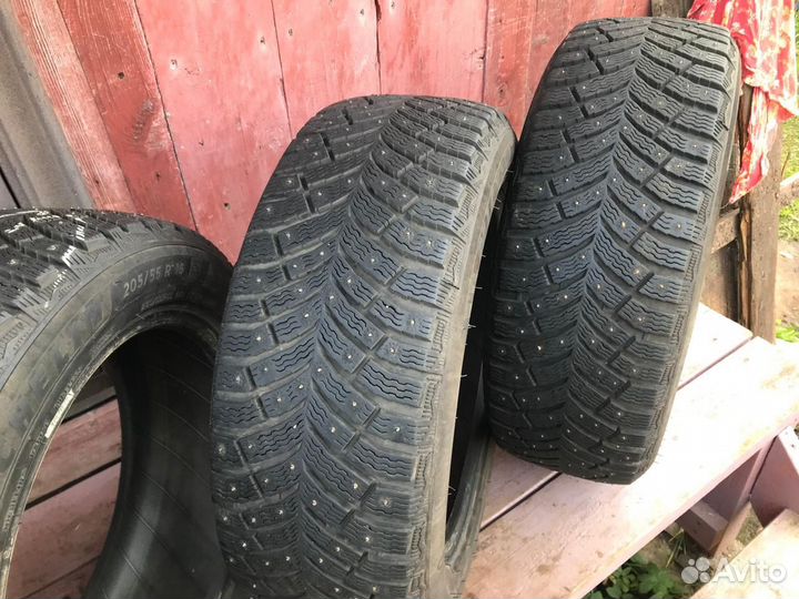 Michelin X-Ice North 4 205/55 R16