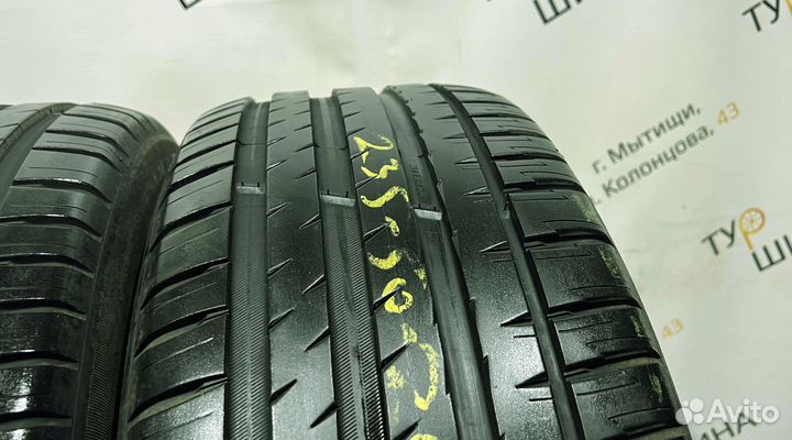 Michelin Pilot Sport 4 235/50 R20 94Y