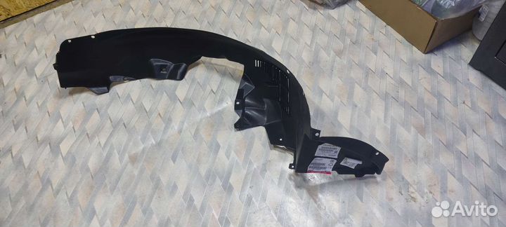 Подкрылок Шевроле Лачетти хэтчбек