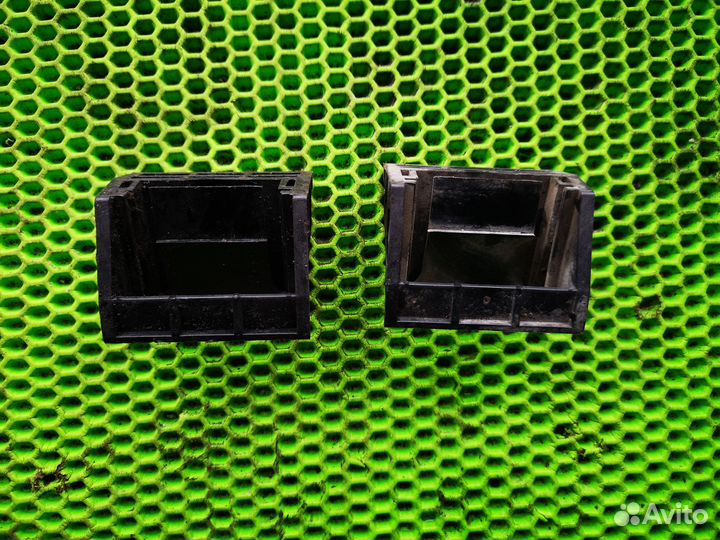 Кронштейн радиатора на BMW X5 F15 F85 (2013-2018)