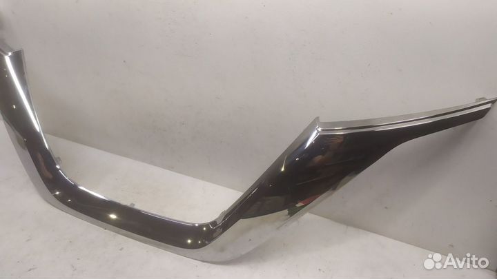 Молдинг решетки радиатора Nissan Murano Z52 2016