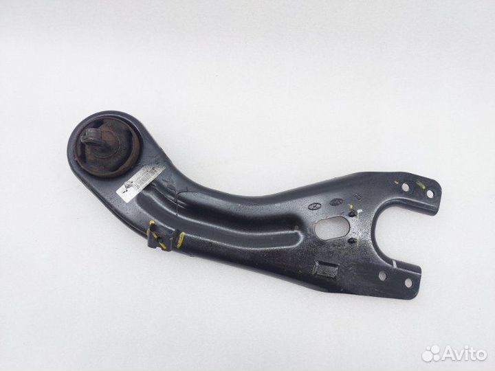 Рычаг продольный задний правый Hyundai I30 GD G4FG