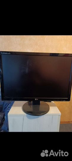 Монитор LG