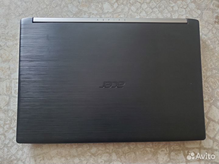 Acer aspire a715 71g