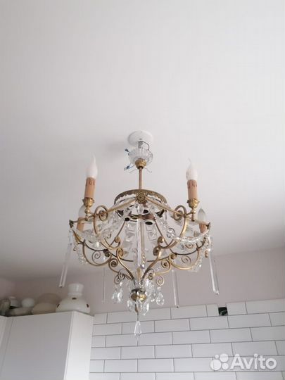Старинная люстра