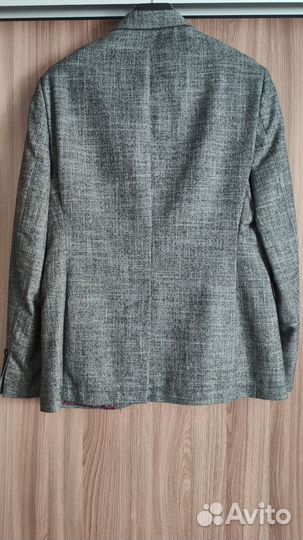 Костюм тройка