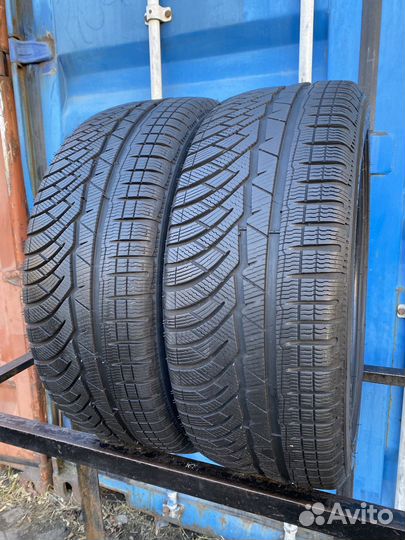 Michelin Pilot Alpin 4 235/45 R19 99V