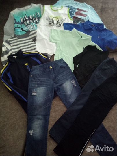 Фирменная одежда для мальчика р. 146-152