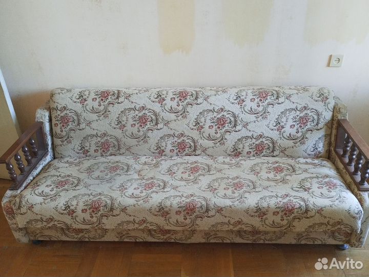 Диван книжка СССР