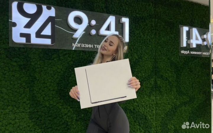 MacBook Air 13 (2022, M2) 16/256