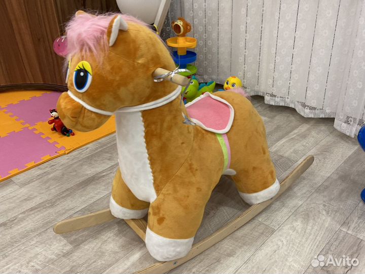 Качалка лошадь