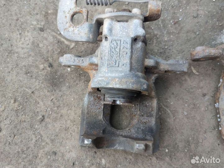 Задние суппорта для Ford Mondeo 3 универсал