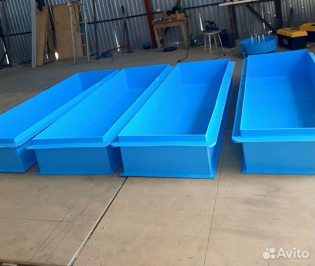 Емкость для рыбы и раков