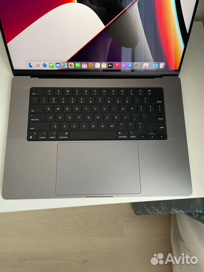 MacBook Pro 16 M1 Pro 32 2Tb