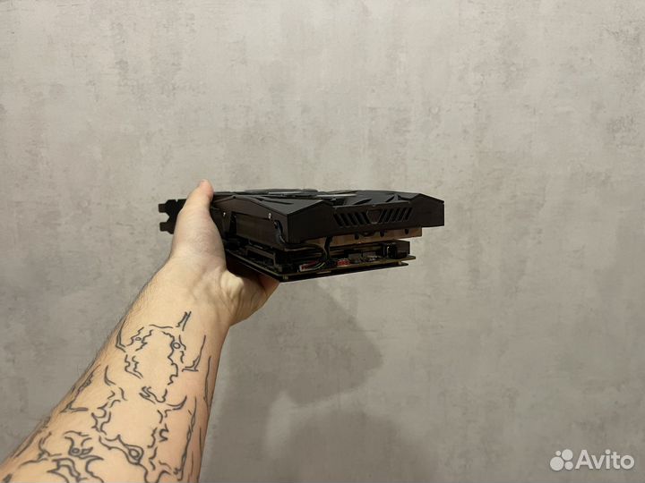 Видеокарта Asus ROG Strix Gaming GTX1080 Ti 11GB