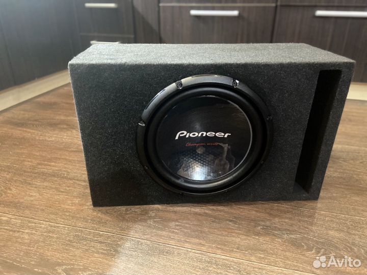 Сабвуфер pioneer 12 400W + моноблок Swat 500W