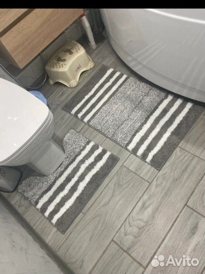Набор ковриков для ванной и туалета