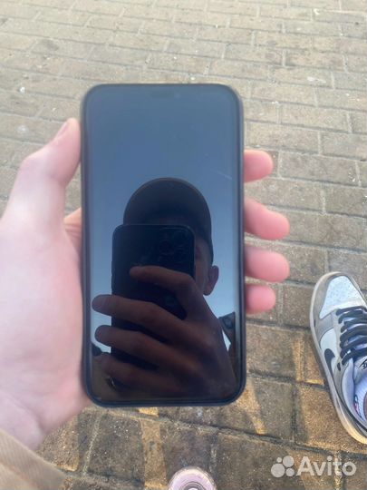 iPhone 11 pro 64 gb