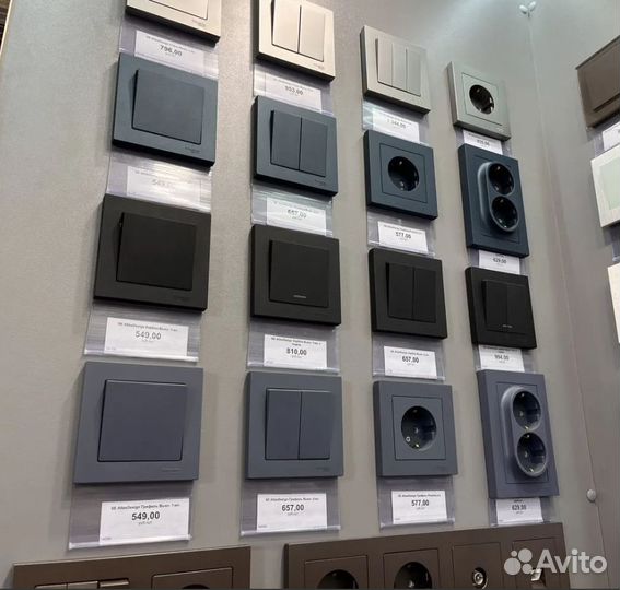 Розетки и выключатели Atlas Design Schneider