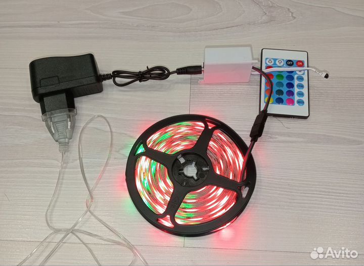 Светодиодная лента 5 м. + удлинитель 5 м