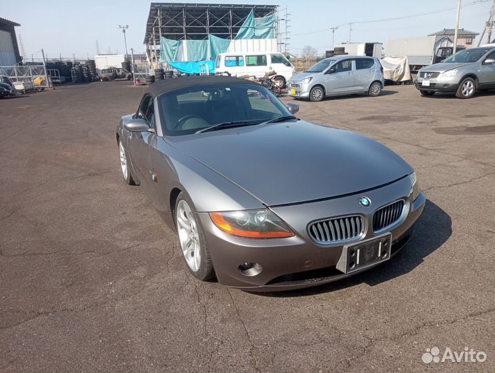 В разбор из Японии Bmw Z4 E85 M54B25 2.5 2003