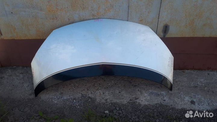 Капот Toyota Previa2/Estima