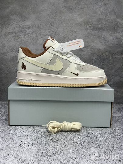 Кроссовки женские nike air force