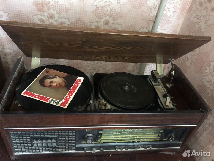 Радиола урал 114