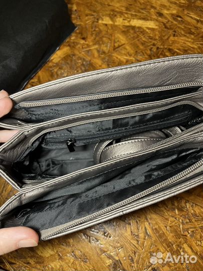 Сумка кросс-боди серого цвета