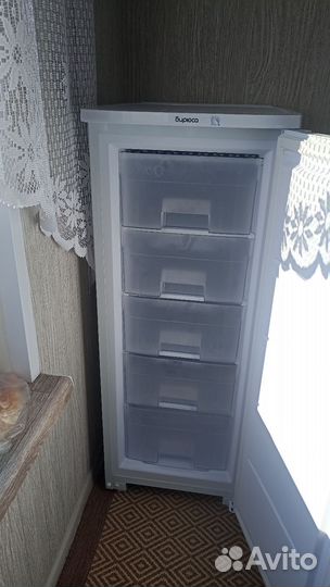 Морозильная камера бирюса 114