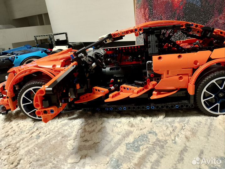 Продаётся машина lego Technic Audi