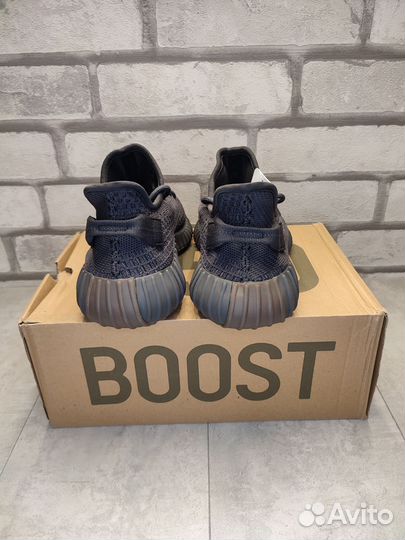 Кроссовки yeezy boost 350 v2