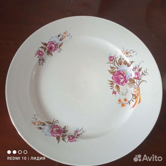 Набор столовой посуды новый