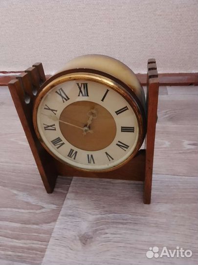 Настольные часы Весна СССР