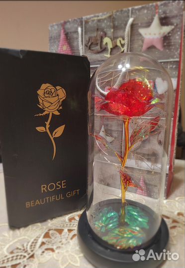 Роза в колбе