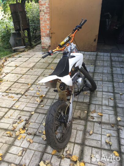 Продам питбайк Вирус