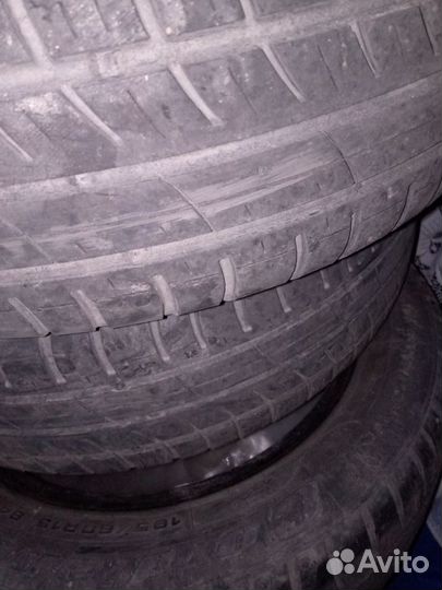 Kumho 946S 185/65 R15 27L