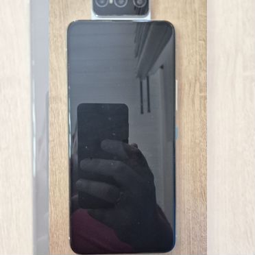 ASUS Zenfone 8 Flip, 8/256 ГБ, 2 SIM