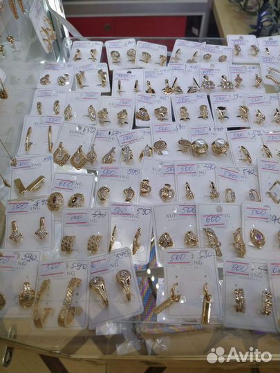 Серьги из медицинского сплава